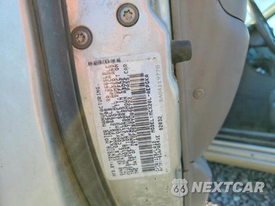 Zdjęcie 12 z 12 samochodu: 2000 TOYOTA AVALON XLS VIN:4T1BF28B9YU096722 - miniatura