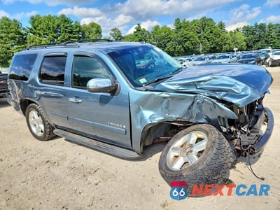 Czwarte zdjęcie samochodu z boku: 2008 CHEVROLET TAHOE K1500 VIN:1GNFK13028R249257 - miniatura