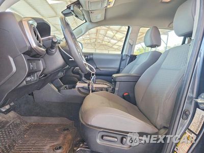 Zdjęcie 7 z 12 samochodu: 2022 TOYOTA TACOMA SR5 V6 VIN:3TMAZ5CN6NM194309 - miniatura