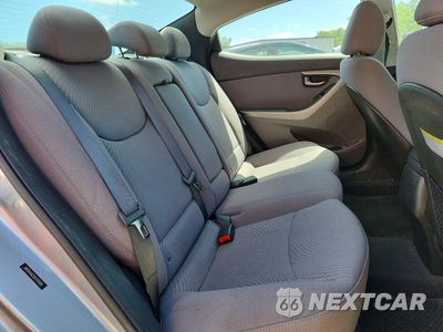 Zdjęcie 10 z 12 samochodu: 2016 HYUNDAI ELANTRA SE VIN:5NPDH4AEXGH740499 - miniatura