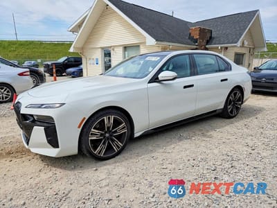 2023 BMW 760 XI WBA33EJ06PCL49752 - główne zdjęcie licytacji z USA - miniatura