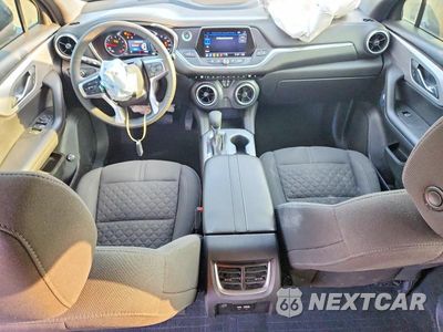 Zdjęcie 8 z 13 samochodu: 2022 CHEVROLET BLAZER 2LT VIN:3GNKBHR43NS126027 - miniatura