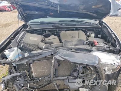 Zdjęcie 11 z 13 samochodu: 2022 TOYOTA TACOMA TRD SPORT VIN:3TMCZ5AN7NM498387 - miniatura