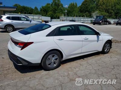Trzecie zdjęcie samochodu z tyłu: 2026 HYUNDAI ELANTRA SE VIN:KMHLL4DG5TU180572 - miniatura