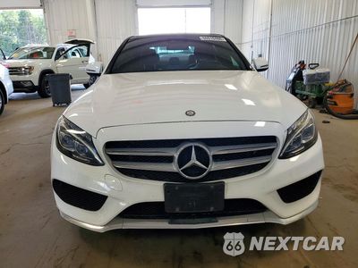 Piąte zdjęcie samochodu w środku: 2016 MERCEDES-BENZ C 300 4MATIC VIN:55SWF4KB1GU167492 - miniatura