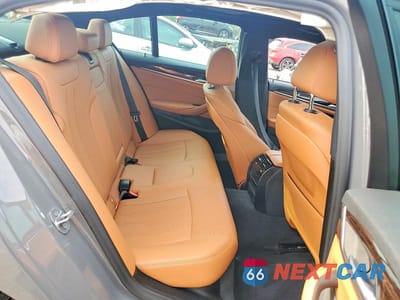 Zdjęcie 10 z 13 samochodu: 2021 BMW 540 XI VIN:WBA73BJ06MWX11024 - miniatura