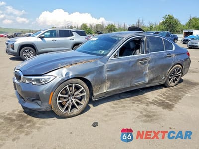 2022 BMW 330XI 3MW5R7J04N8C71768 - główne zdjęcie licytacji z USA - miniatura