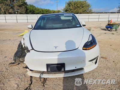 Piąte zdjęcie samochodu w środku: 2022 TESLA MODEL 3 VIN:5YJ3E1EB7NF324568 - miniatura