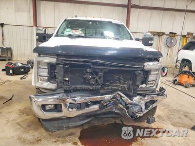 Piąte zdjęcie samochodu w środku: 2019 FORD F250 SUPER DUTY VIN:1FT7W2BTXKED45476 - miniatura