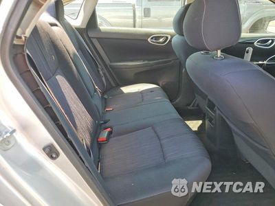 Zdjęcie 10 z 12 samochodu: 2016 NISSAN SENTRA SV VIN:3N1AB7AP3GL654123 - miniatura