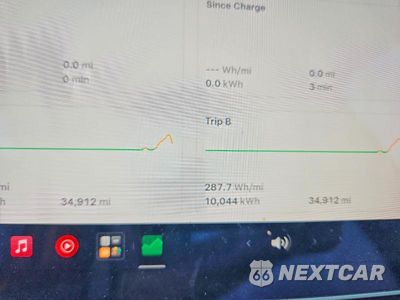 Zdjęcie 9 z 12 samochodu: 2021 TESLA MODEL Y VIN:5YJYGDEE2MF192992 - miniatura