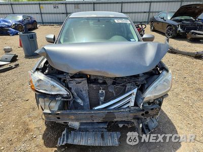 Piąte zdjęcie samochodu w środku: 2015 NISSAN SENTRA S VIN:3N1AB7AP3FY328341 - miniatura