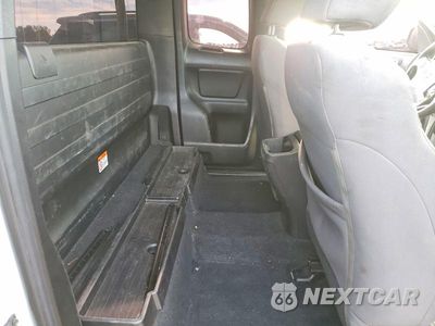 Zdjęcie 10 z 13 samochodu: 2021 TOYOTA TACOMA SR VIN:3TYRX5GN2MT028679 - miniatura