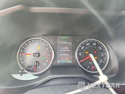Zdjęcie 9 z 13 samochodu: 2022 TOYOTA RAV4 XLE VIN:2T3W1RFV8NW198151 - miniatura
