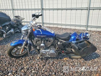 Trzecie zdjęcie samochodu z tyłu: 2015 HARLEY-DAVIDSON XL1200 C VIN:1HD1CT310FC434491 - miniatura