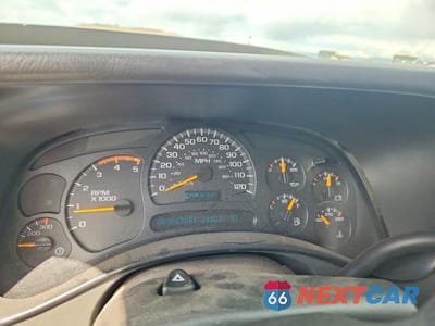 Zdjęcie 9 z 12 samochodu: 2005 CHEVROLET SILVERADO K3500 VIN:1GCJK33275F960255 - miniatura