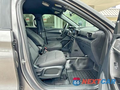 Piąte zdjęcie samochodu w środku: 2020 FORD EXPLORER POLICE INTERCEPTOR VIN:1FM5K8AB0LGB24162 - miniatura