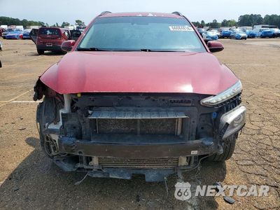 Piąte zdjęcie samochodu w środku: 2021 HYUNDAI KONA LIMITED VIN:KM8K33A59MU636812 - miniatura
