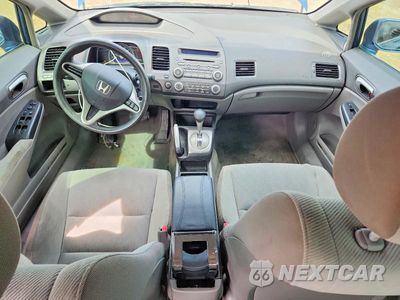 Zdjęcie 8 z 12 samochodu: 2010 HONDA CIVIC LX VIN:2HGFA1F54AH580612 - miniatura