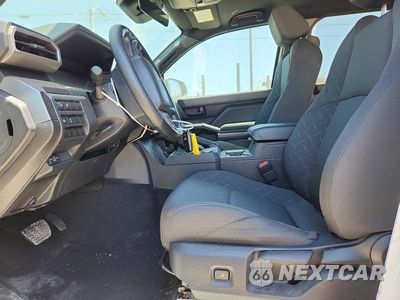 Zdjęcie 7 z 13 samochodu: 2026 TOYOTA TACOMA SR5 VIN:3TMKB5FN3TM063954 - miniatura