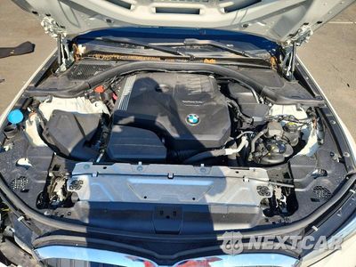 Zdjęcie 11 z 12 samochodu: 2019 BMW 330XI VIN:WBA5R7C58KAJ82522 - miniatura