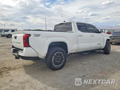 Trzecie zdjęcie samochodu z tyłu: 2026 TOYOTA TACOMA TRD SPORT VIN:3TMLB5FNXTM068945 - miniatura