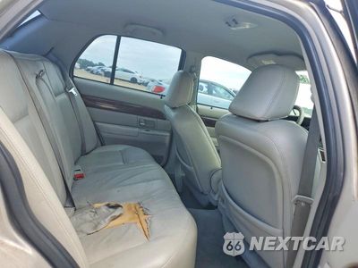 Zdjęcie 10 z 13 samochodu: 2005 MERCURY GRAND MARQUIS GS VIN:2MEFM74W55X620582 - miniatura