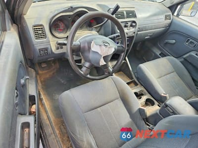 Zdjęcie 8 z 13 samochodu: 2002 NISSAN FRONTIER STANDARD VIN:1N6DD26SX2C377198 - miniatura