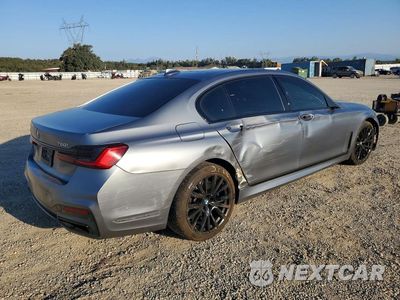 Trzecie zdjęcie samochodu z tyłu: 2022 BMW 750 XI VIN:WBA7U2C02NCK20009 - miniatura