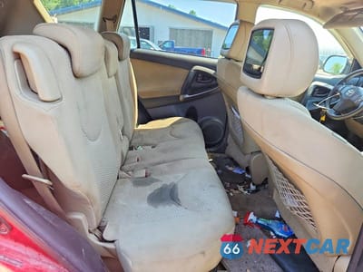 Zdjęcie 11 z 13 samochodu: 2011 TOYOTA RAV4 BASE VIN:JTMBF4DV8B5043401 - miniatura
