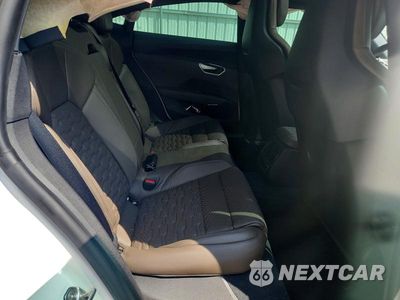 Zdjęcie 10 z 12 samochodu: 2024 AUDI E-TRON GT PREMIUM PLUS VIN:WAUCJBFW1R7003329 - miniatura