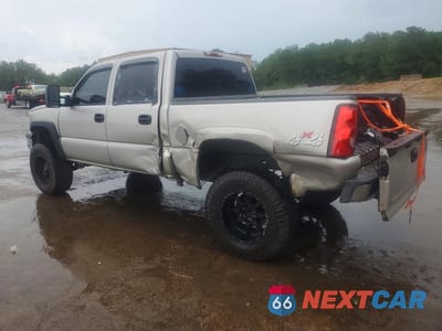 Drugie zdjęcie samochodu z przodu: 2004 CHEVROLET SILVERADO K1500 VIN:2GCEK13T041349598 - miniatura