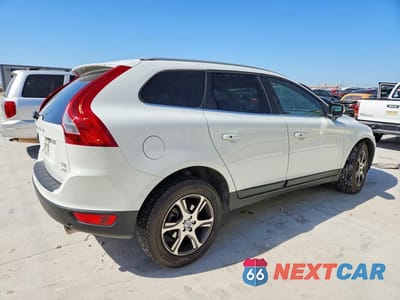 Trzecie zdjęcie samochodu z tyłu: 2012 VOLVO XC60 T6 VIN:YV4902DZ5C2295730 - miniatura