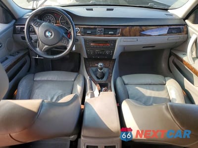 Zdjęcie 8 z 13 samochodu: 2006 BMW 325 I VIN:WBAVB13506PS66709 - miniatura