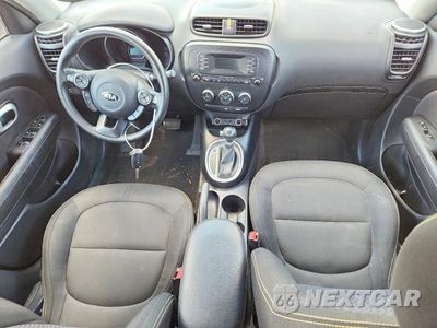 Zdjęcie 8 z 13 samochodu: 2015 KIA SOUL + VIN:KNDJP3A52F7115629 - miniatura
