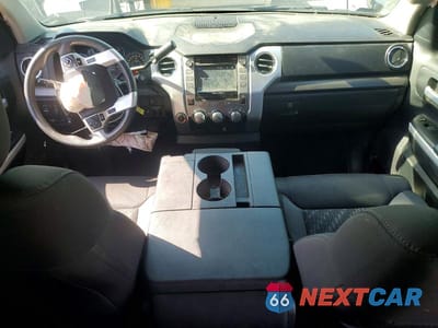 Zdjęcie 8 z 12 samochodu: 2019 TOYOTA TUNDRA SR5 VIN:5TFDY5F18KX849195 - miniatura