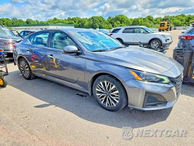 Czwarte zdjęcie samochodu z boku: 2024 NISSAN ALTIMA SV VIN:1N4BL4DV8RN416431 - miniatura