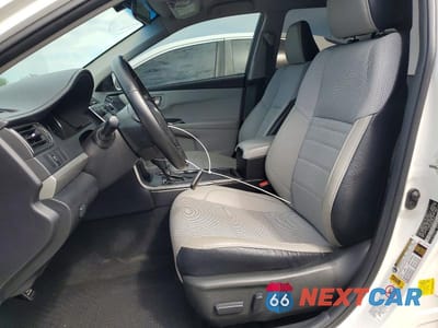 Zdjęcie 7 z 12 samochodu: 2016 TOYOTA CAMRY HYBRID SE VIN:4T1BD1FK0GU180400 - miniatura