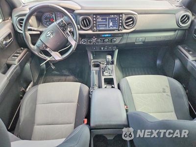 Zdjęcie 8 z 12 samochodu: 2021 TOYOTA TACOMA TRD OFF-ROAD VIN:5TFCZ5ANXMX245797 - miniatura