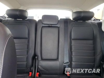Zdjęcie 10 z 13 samochodu: 2019 FORD ESCAPE SEL VIN:1FMCU9H99KUB35347 - miniatura