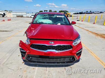 Piąte zdjęcie samochodu w środku: 2019 KIA FORTE S VIN:3KPF34AD2KE006791 - miniatura