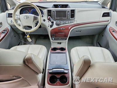 Zdjęcie 8 z 13 samochodu: 2012 TOYOTA SIENNA XLE 7-PASSENGER VIN:5TDDK3DC8CS038059 - miniatura