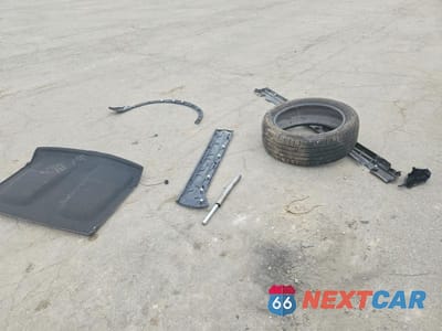 Zdjęcie 13 z 14 samochodu: 2026 VOLVO XC40 PLUS VIN:YV4L12UCXT2671384 - miniatura