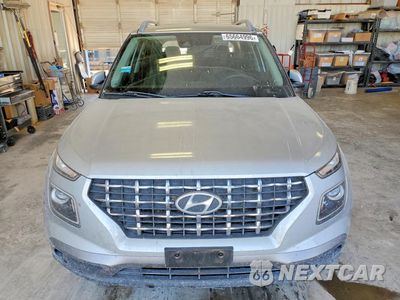 Piąte zdjęcie samochodu w środku: 2020 HYUNDAI VENUE SEL VIN:KMHRC8A33LU024792 - miniatura