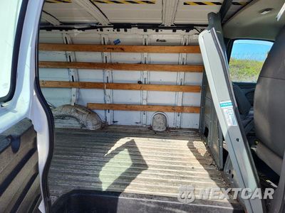 Zdjęcie 11 z 14 samochodu: 2014 GMC SAVANA G2500 VIN:1GTW7FCA2E1908531 - miniatura