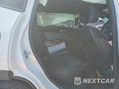 Zdjęcie 10 z 12 samochodu: 2025 JEEP COMPASS LIMITED VIN:3C4NJDCN4ST509998 - miniatura