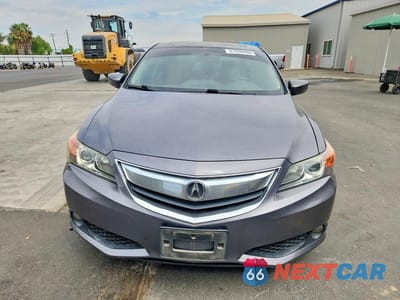 Piąte zdjęcie samochodu w środku: 2015 ACURA ILX 20 PREMIUM VIN:19VDE1F54FE010681 - miniatura