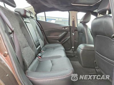 Zdjęcie 10 z 12 samochodu: 2016 MAZDA 3 GRAND TOURING VIN:JM1BM1X32G1278521 - miniatura