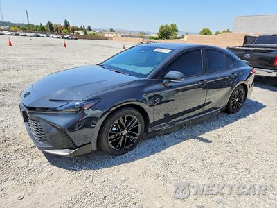 2025 TOYOTA CAMRY SE 4T1DAACK2SU188349 - główne zdjęcie licytacji z USA - miniatura