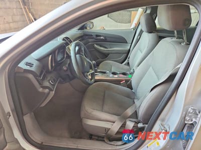 Zdjęcie 7 z 12 samochodu: 2013 CHEVROLET MALIBU LS VIN:1G11A5SA5DF308765 - miniatura